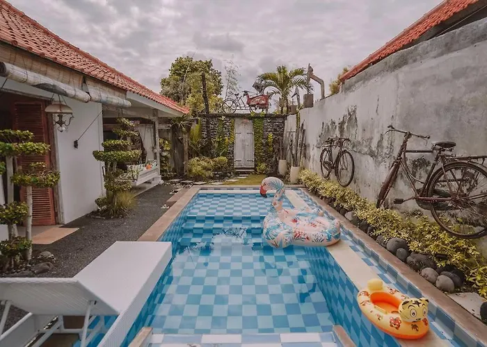 Bohemian Kasya Bali Villa *